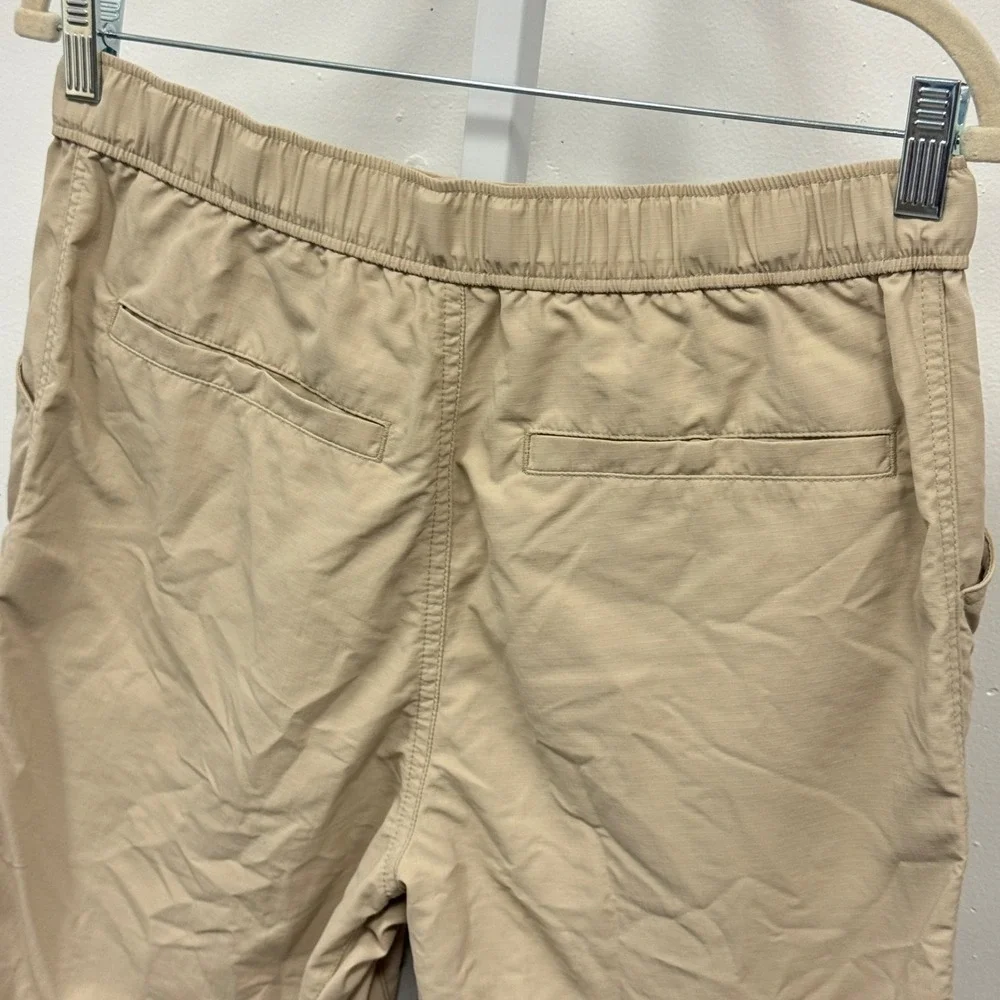 Uniqlo Geared Shorts Unisex Geared Shorts Beige Nylon Hiking Utility Belted‎ Sm